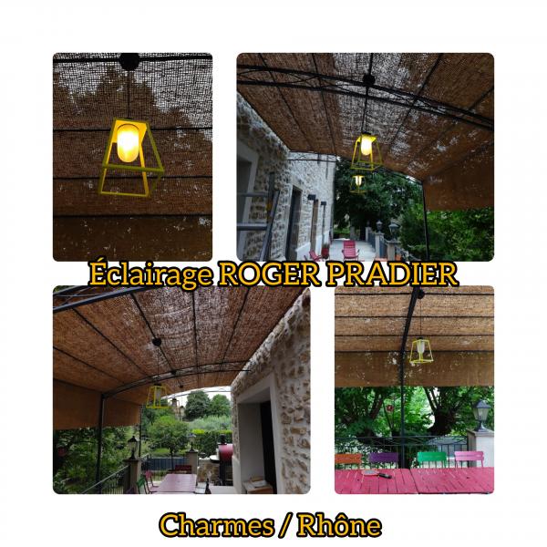 Ambiance éclairage extérieur coloré_Charmes sur Rhône (07800)